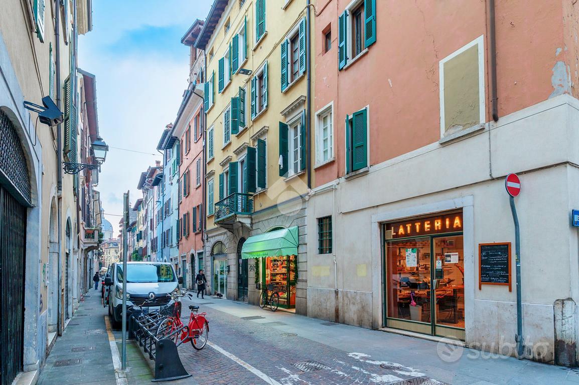 Appartamento – Brescia, Centro Storico Nord, Zona Centro - Vista 4