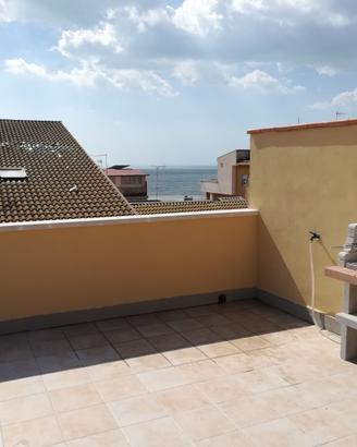 Splendida terrazza in centro vista mare