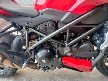 Ducati streetfighter 1098