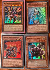 4 carte Yu-Gi-Oh! super rare