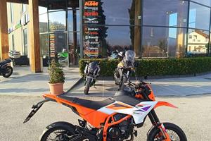 KTM 390 SMC R