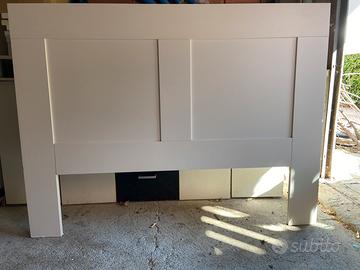 Testiera letto Ikea con libreria ai lati