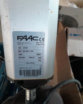 Motore per cancello Faac
