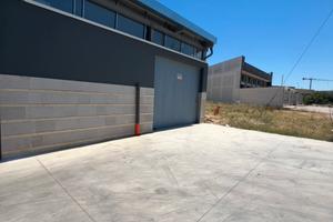 Box deposito magazzino in zona industriale