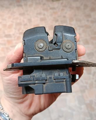 mascatura cofano posteriore lancia Ypsilon 