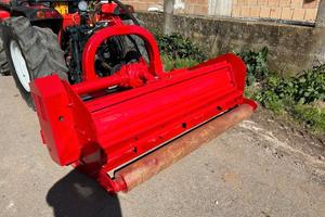 Trincia a mazze Sima T 180 Spostabile,780kg,giunto