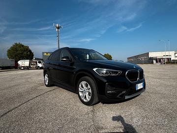 BMW X1 XDRIVE25E ADVANTAGE