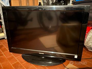 TV Toshiba 32" LCD (Mod. 32AV833G) - Funzionante