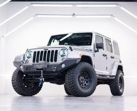 Jeep Wrangler unlimited modello polar