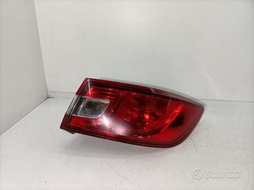 STOP FANALE POSTERIORE DESTRO RENAULT Clio Serie I
