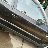 Porta anteriore dx vw passat sw anno 2000