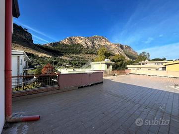 4 LOCALI A SANTA FLAVIA