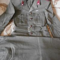 R.E. - Uniforme.Coloniale da Ufficiale.Medico 1943