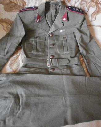 R.E. - Uniforme.Coloniale da Ufficiale.Medico 1943