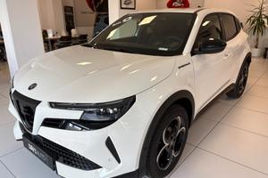 Alfa Romeo Junior 1.2 136 CV Hybrid eDCT6 Speciale