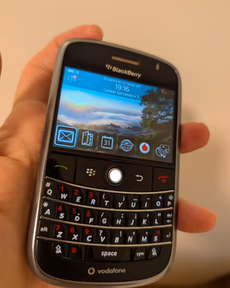 BlackBerry Bold 9000 completo scatola e accessori