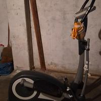 ellittica attrezzo palestra