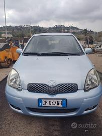 Yaris 