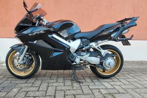 Honda VFR 800 - 2006