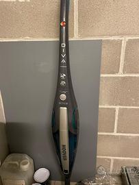 Scopa elettrica Hoover con filo