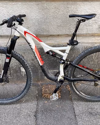 Specialized Stumpjumper FSR 29" 2016