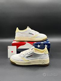 Autry sneakers medalist low bianche e gialle, 37