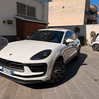 Porsche macan 2.0 265 cv t my22