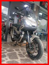 Honda xadv 750 0maggi0 casco+permute+rate+garanzia