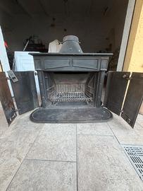 STUFA a legna IN GHISA