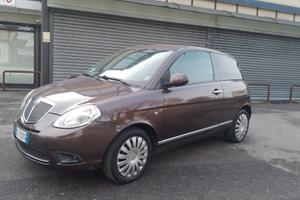 Lancia Ypsilon 1.2 BZ neopatentati 2011