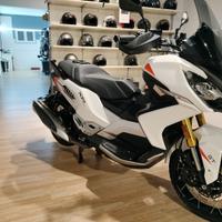 Pegeuot xp 400 gt -2024 passaggio incluso