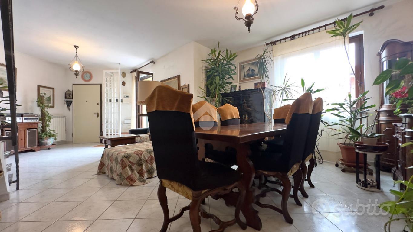 5 LOCALI A NOVI LIGURE - Vista 3