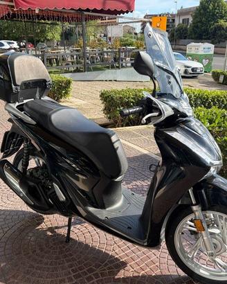 HONDA SH 150 TUTTO INCLUSO ANCHE PASSAGGIO! MINI