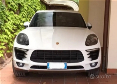 Porsche Macan S