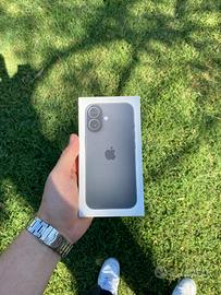 iPhone 17 — 256GB — Nero — NUOVO
