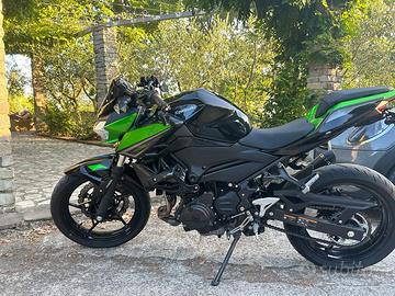 KAWASAKI Z400