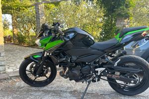 KAWASAKI Z400