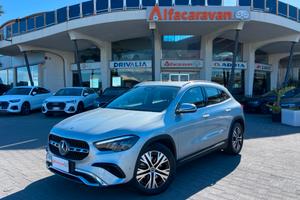 Mercedes-Benz GLA 180d Progressive Advanced auto