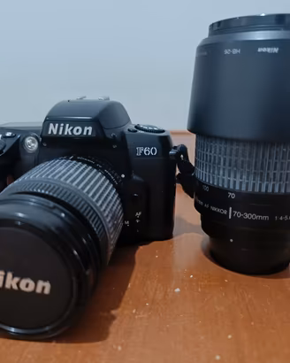 Fotocamera reflex e fotocamera 6x6