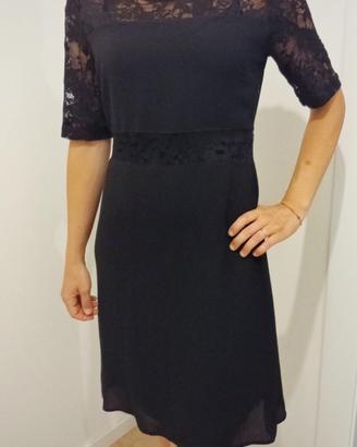 Abito nero maniche corte con inserti in pizzo