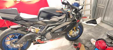 serbatoio Aprilia rsv/tuono new 