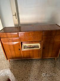 Mobile radio anni 50 vintage