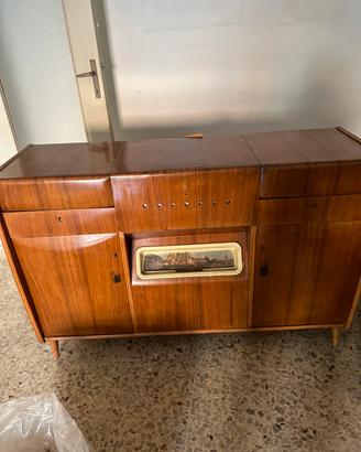 Mobile radio anni 50 vintage