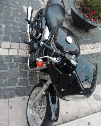 Triumph Legend 900 tt