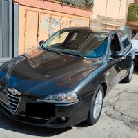 Alfa Romeo 147 1.9 JTDm 150cv Distinctive