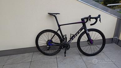 Bici da corsa Scott Addict RC Supersonic