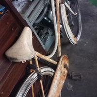 Bicicletta antica