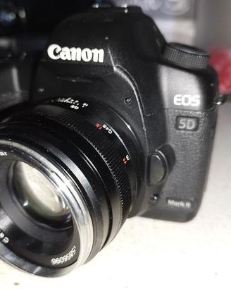 zeiss planar ze  50 1.4 T*  Canon