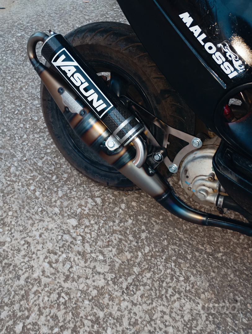 Marmitta YASUNI R In Carbonio Per Scooter Piaggio | Scarico Sportivo Performante - Foto 2