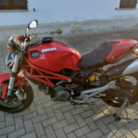 Ducati Monster 696+
